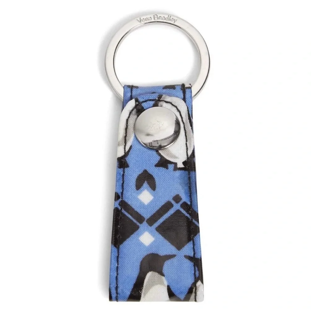 NEW Vera Bradley PENGUINS INTARSIA BLUE* Vinyl Loop Key Chain -(Keys, keychain)
